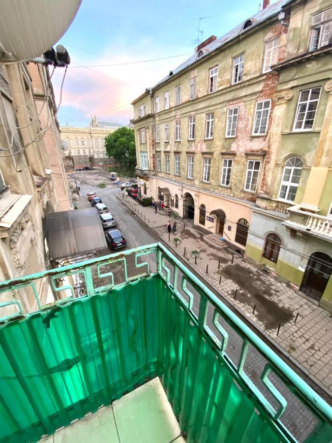 Apartament Навпроти Вернісажу Біля Оперного Вулиця Театральна 26 Є Балкон Та Інернет Lwów Zewnętrze zdjęcie