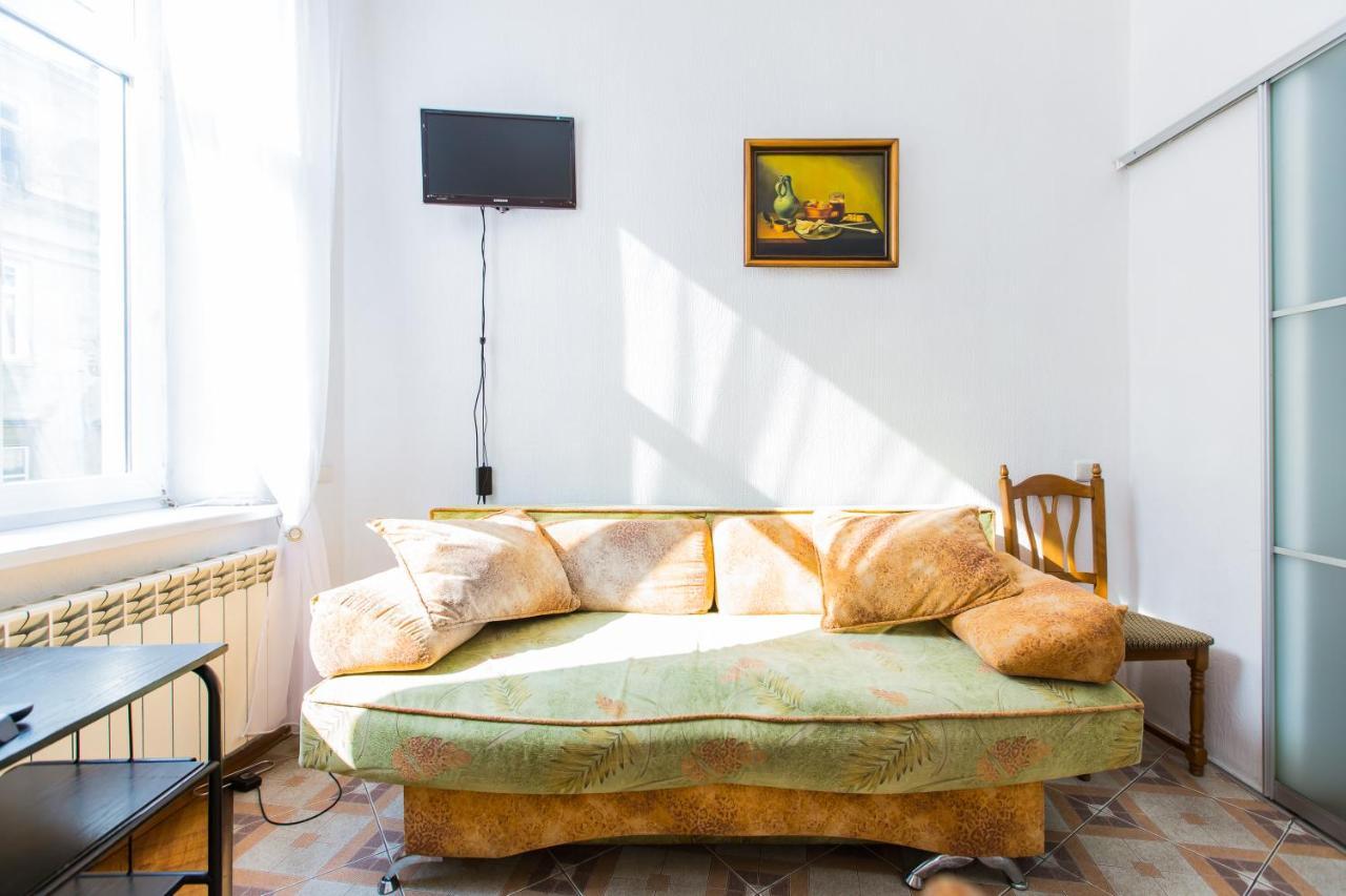 Apartament Навпроти Вернісажу Біля Оперного Вулиця Театральна 26 Є Балкон Та Інернет Lwów Zewnętrze zdjęcie