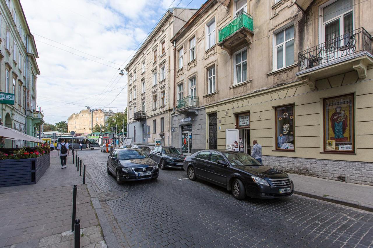 Apartament Навпроти Вернісажу Біля Оперного Вулиця Театральна 26 Є Балкон Та Інернет Lwów Zewnętrze zdjęcie